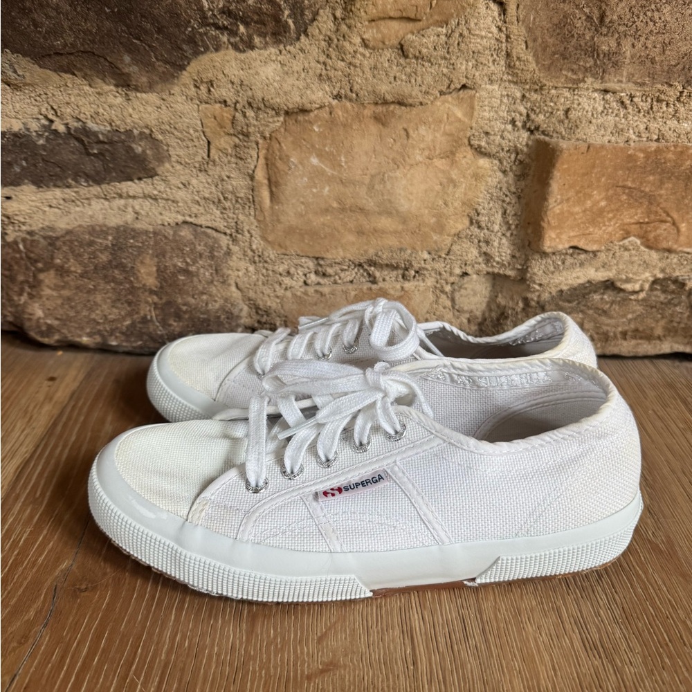 Superga Cotu Classic White Sneakers sz 7 price firm!
